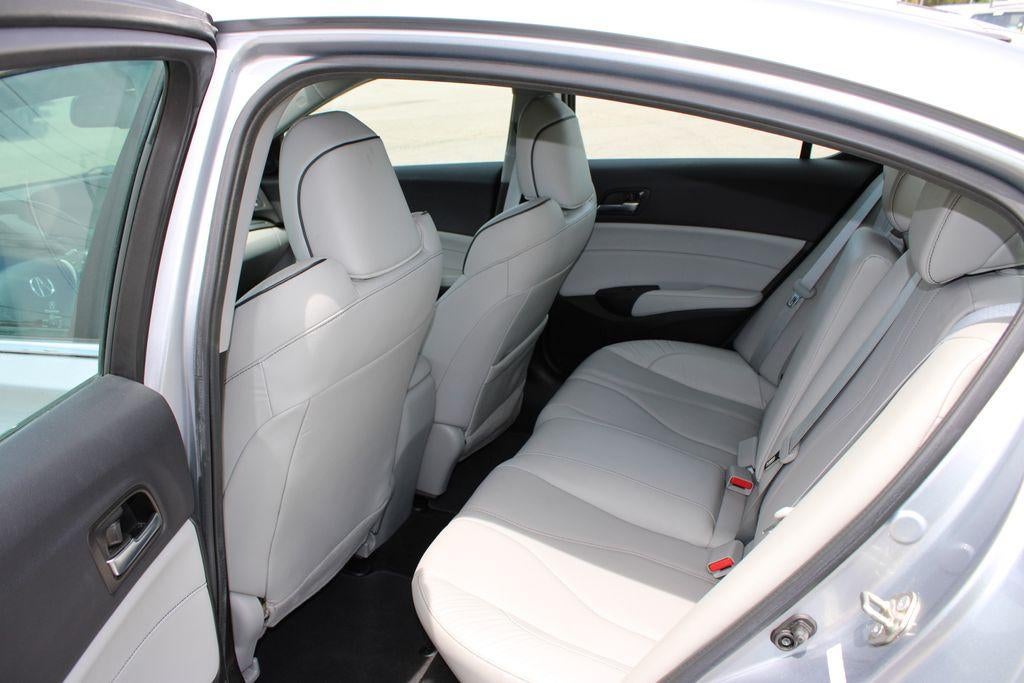 2020 Acura ILX w/Premium Pkg