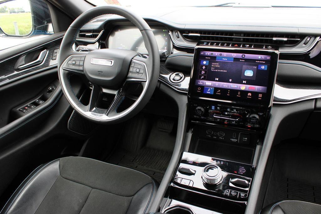2022 Jeep Grand Cherokee 4xe Trailhawk