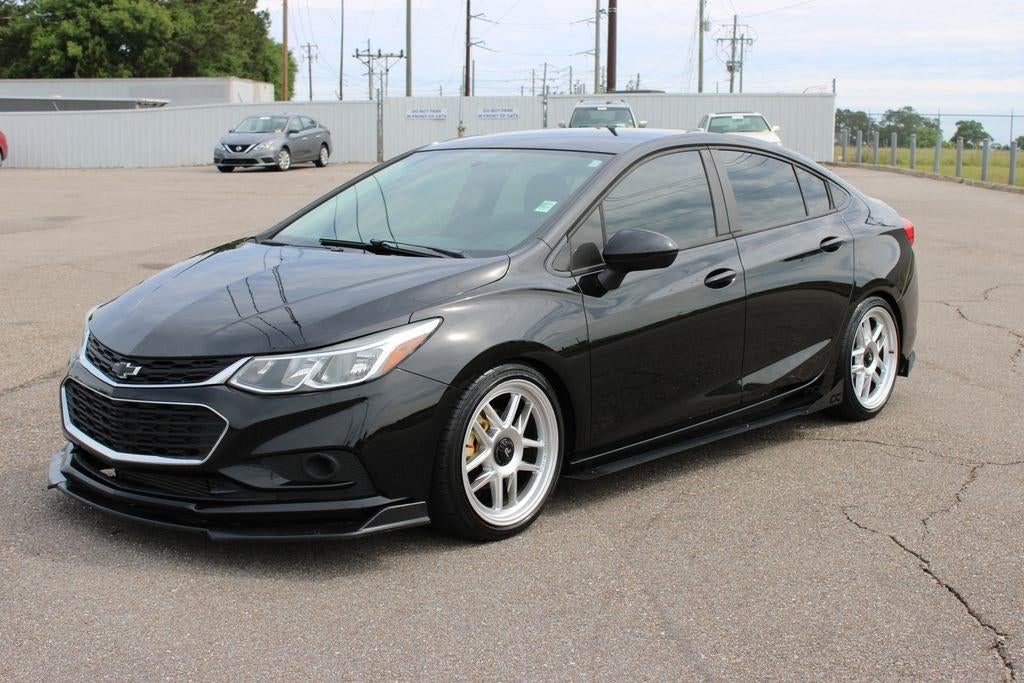 2018 Chevrolet Cruze LS