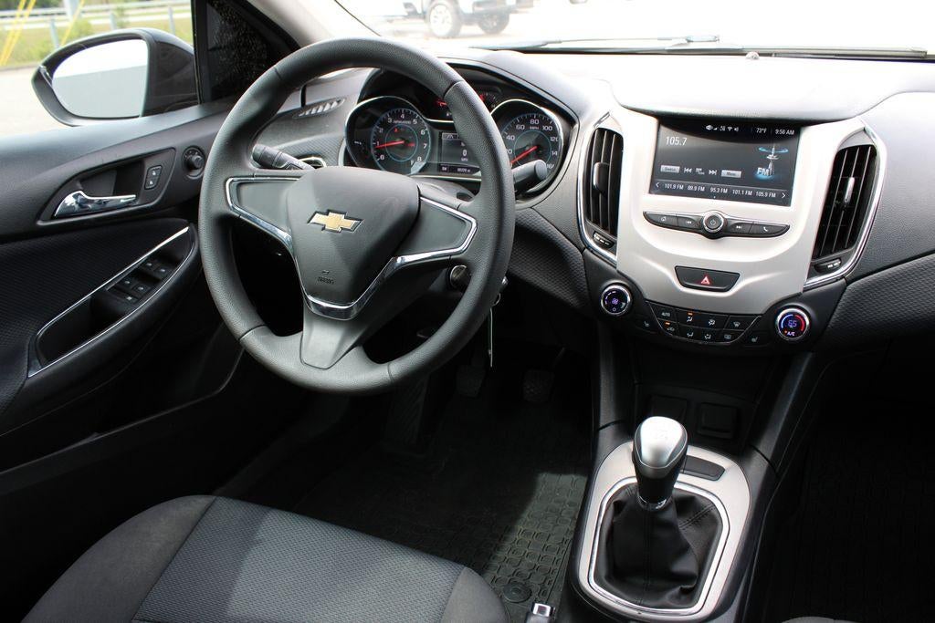 2018 Chevrolet Cruze LS
