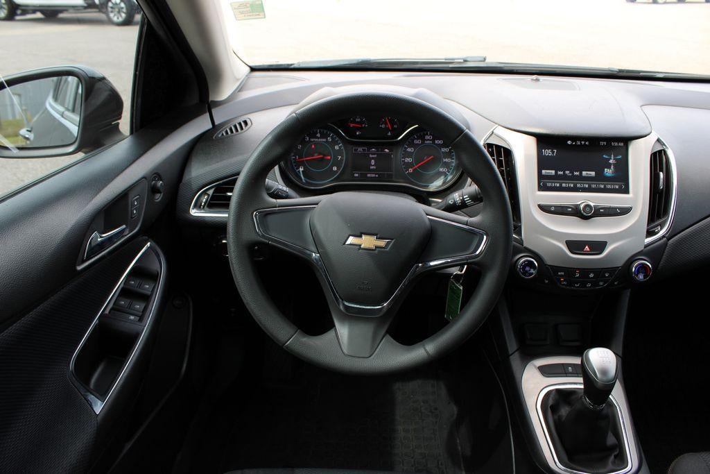 2018 Chevrolet Cruze LS