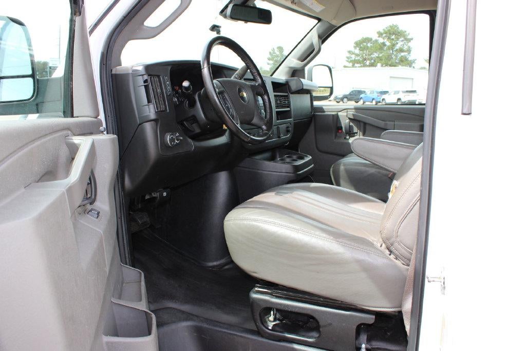 2022 Chevrolet Express Cargo 2500 2500
