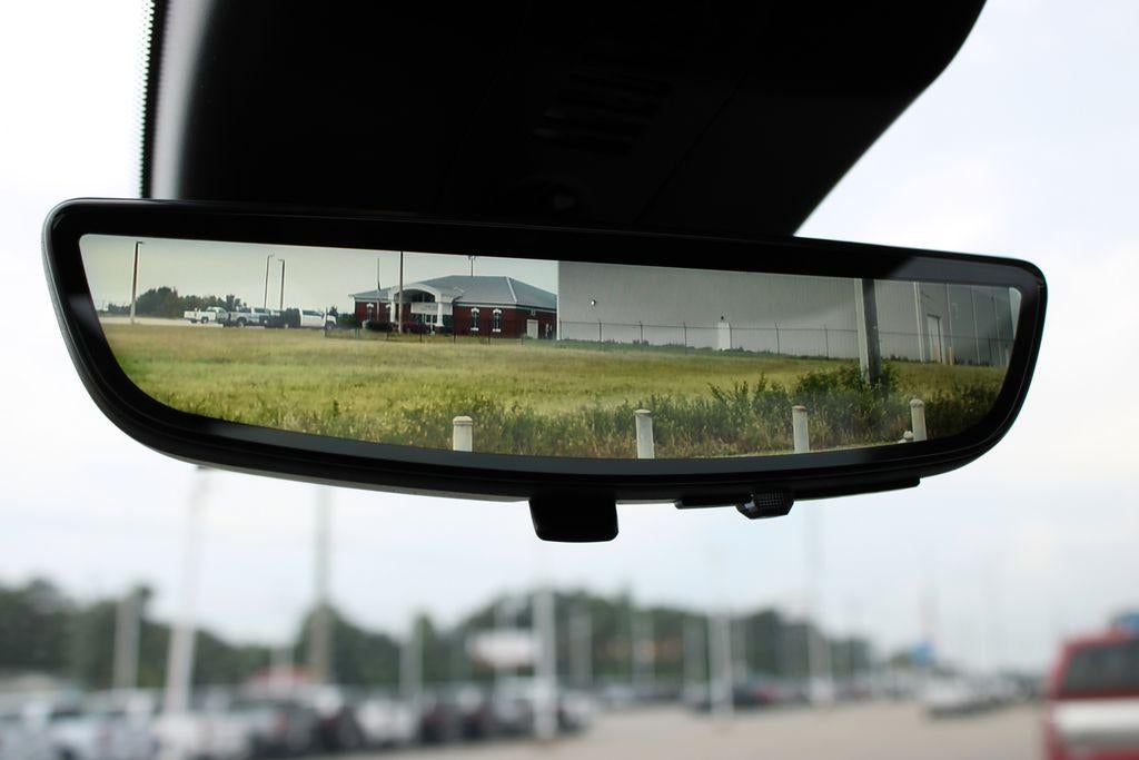 2026 GMC Acadia Elevation - Photo 8