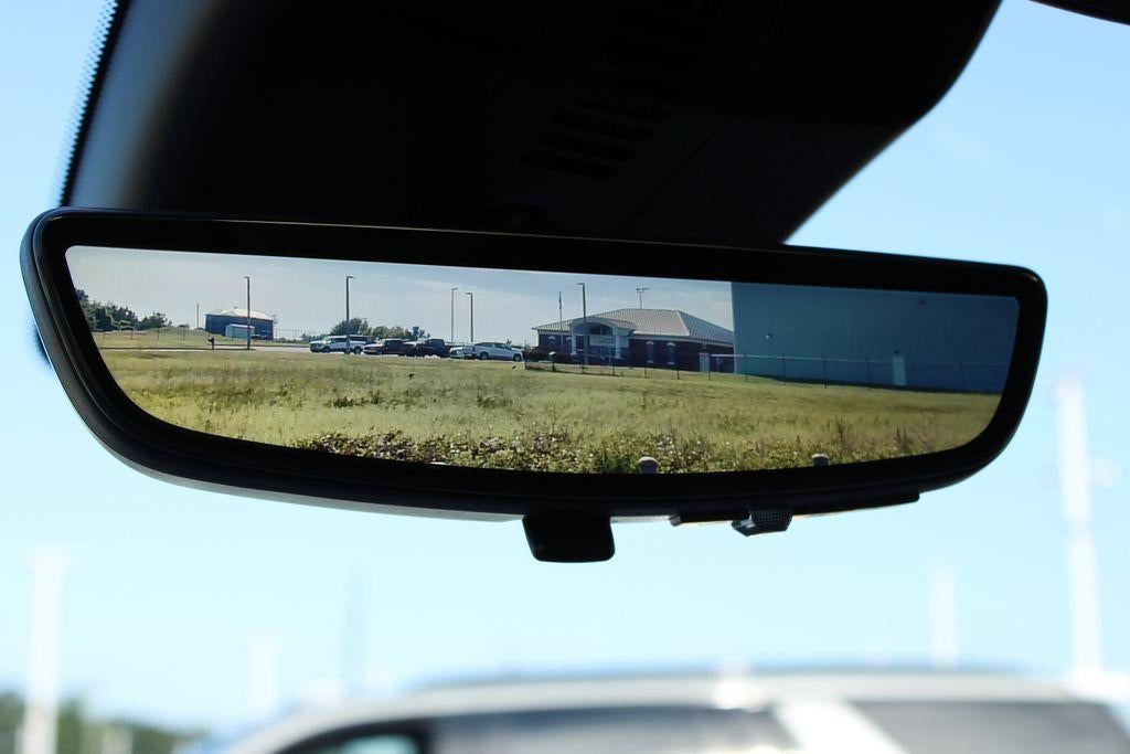 2026 GMC Acadia Elevation - Photo 14