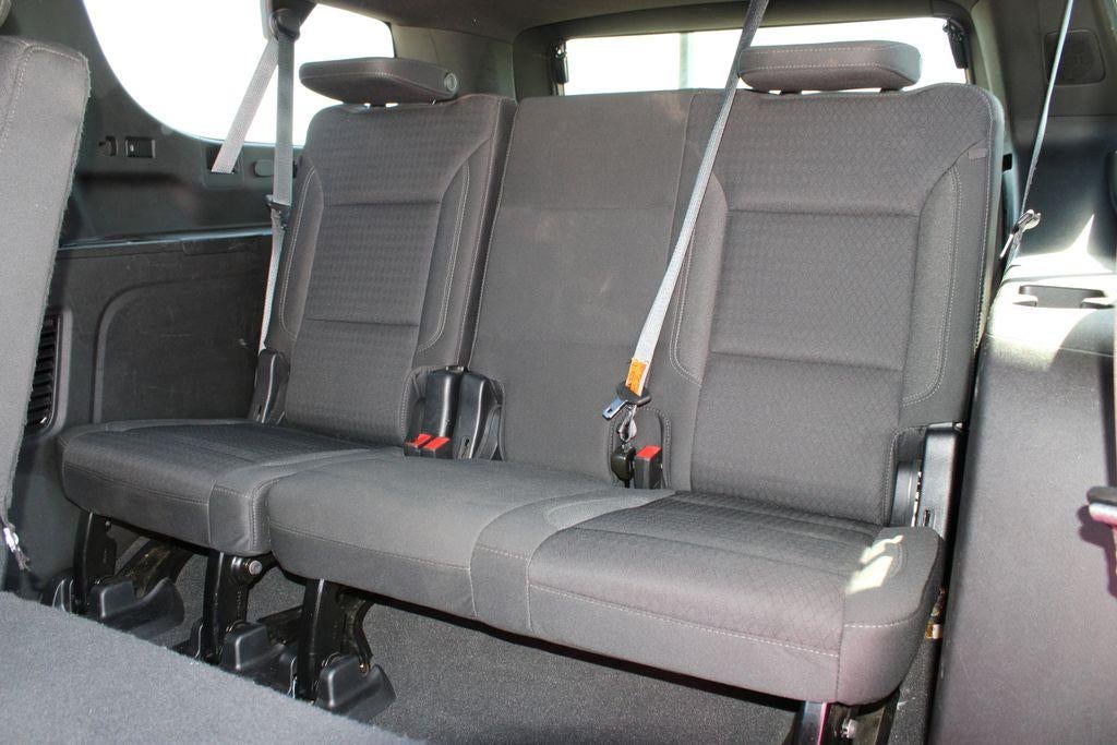 2023 Chevrolet Suburban LS