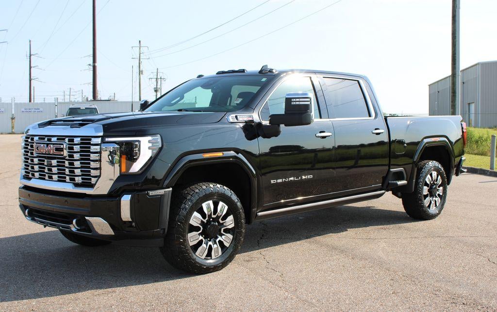2025 GMC Sierra 2500 HD Denali