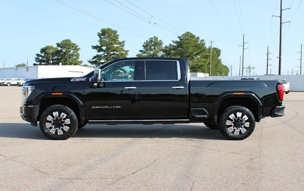 2025 GMC Sierra 2500 HD Denali