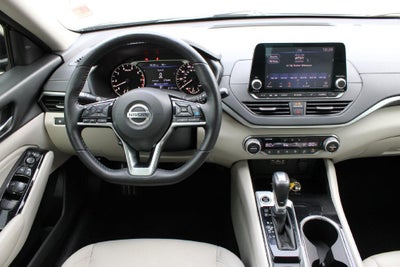 2020 Nissan Altima 2.5 SV