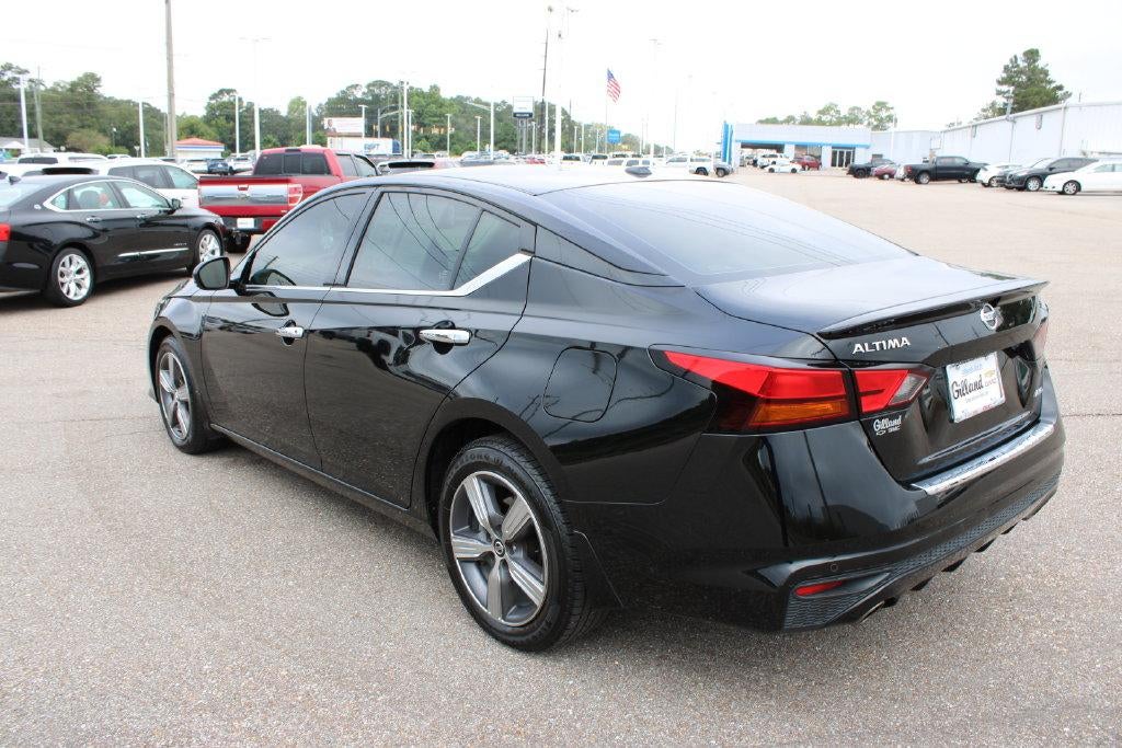 2020 Nissan Altima 2.5 SV