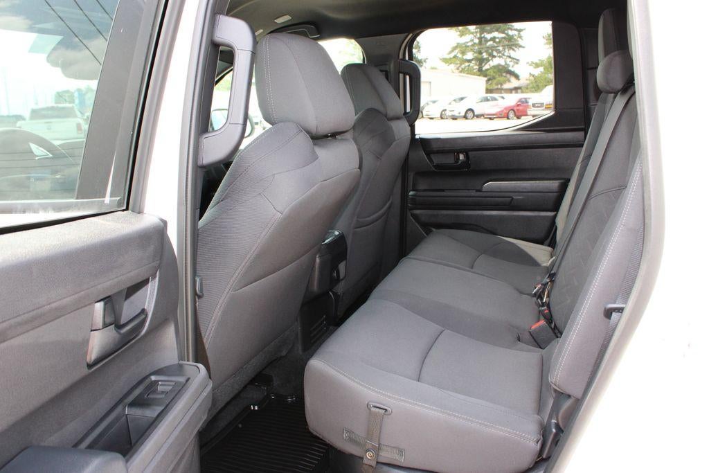 2024 Toyota Tacoma 4WD SR5
