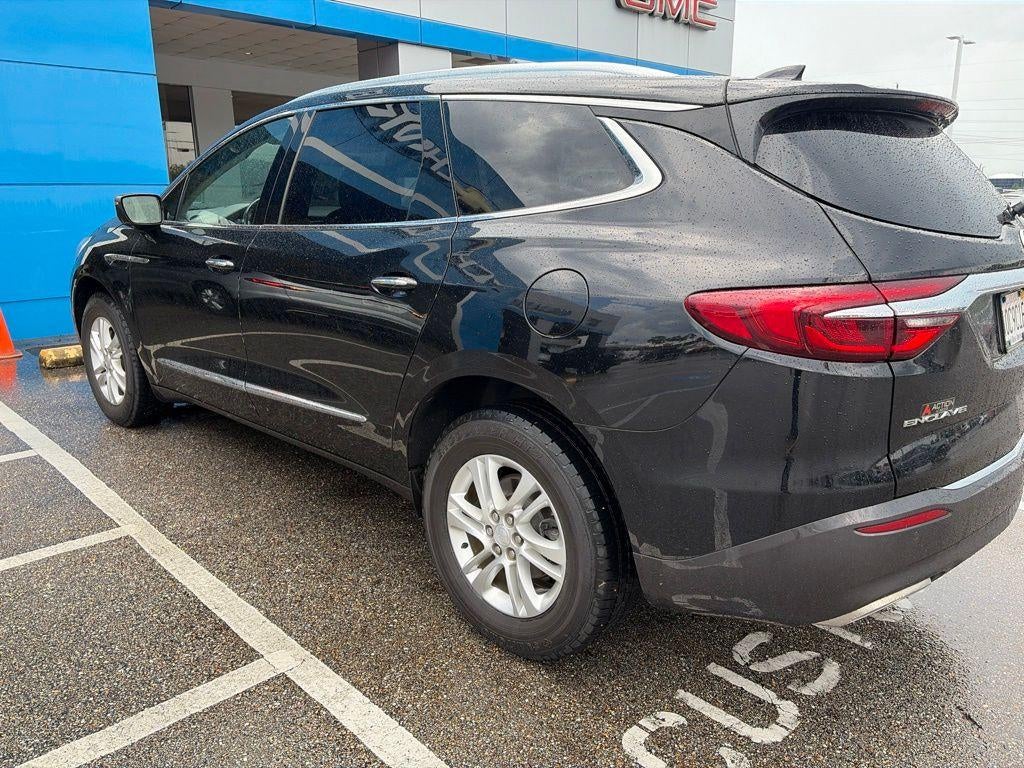 2020 Buick Enclave Essence