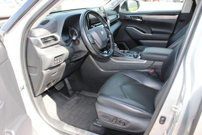2020 Toyota Highlander Platinum