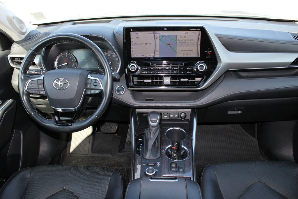 2020 Toyota Highlander Platinum