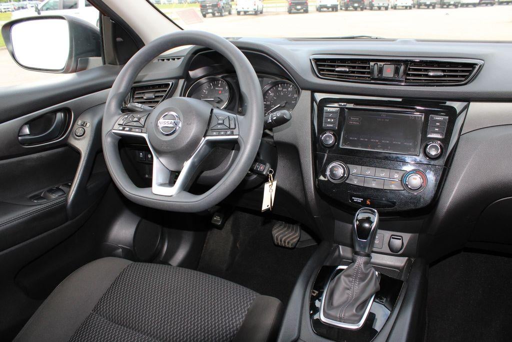 2022 Nissan Rogue Sport S