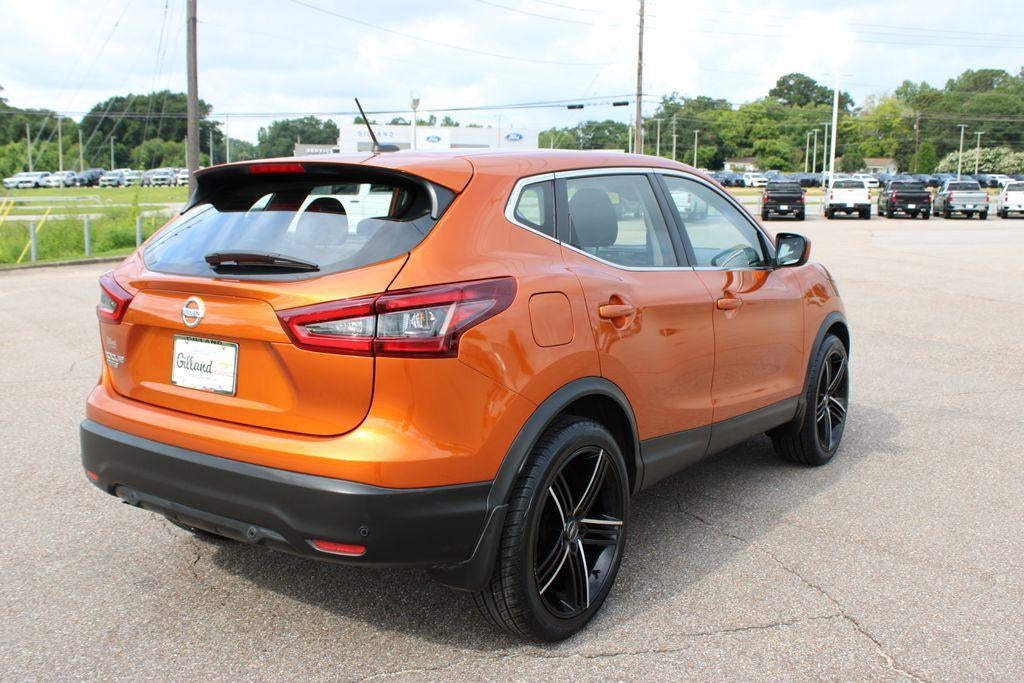 2022 Nissan Rogue Sport S
