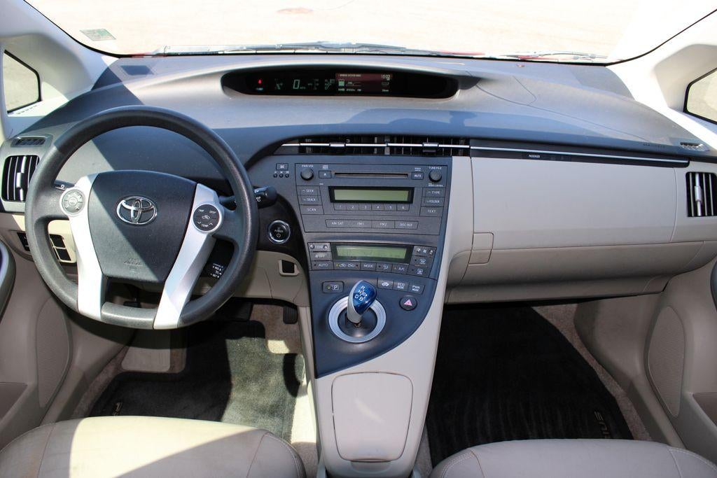 2011 Toyota Prius I