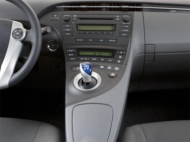 2011 Toyota Prius I