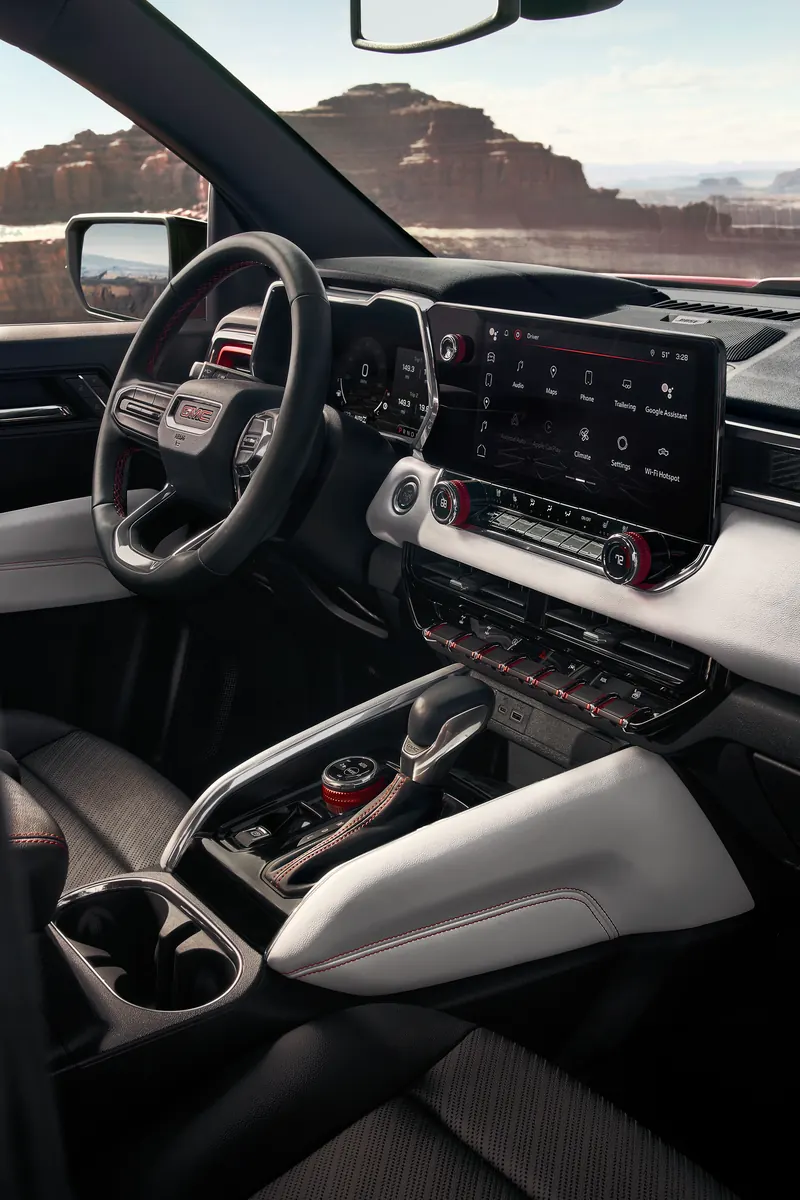 2026 GMC Canyon infotainment system at Gilland GMC in Ozark AL