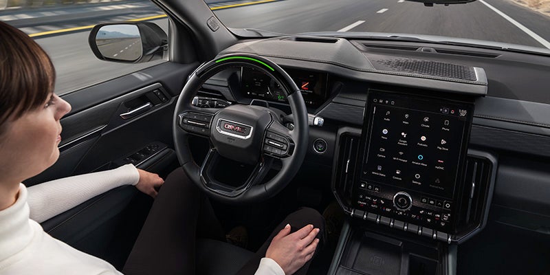 gmc-vehicle-2025-GMC-Acadia dashboard steering wheel view